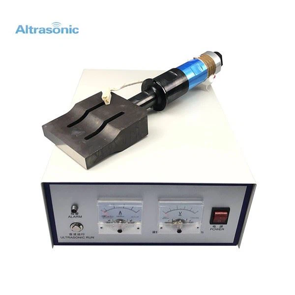 High Working Efficiency 20khz 2000W Ultrasonic Power Supply Ultrasonic Transducer With Booster